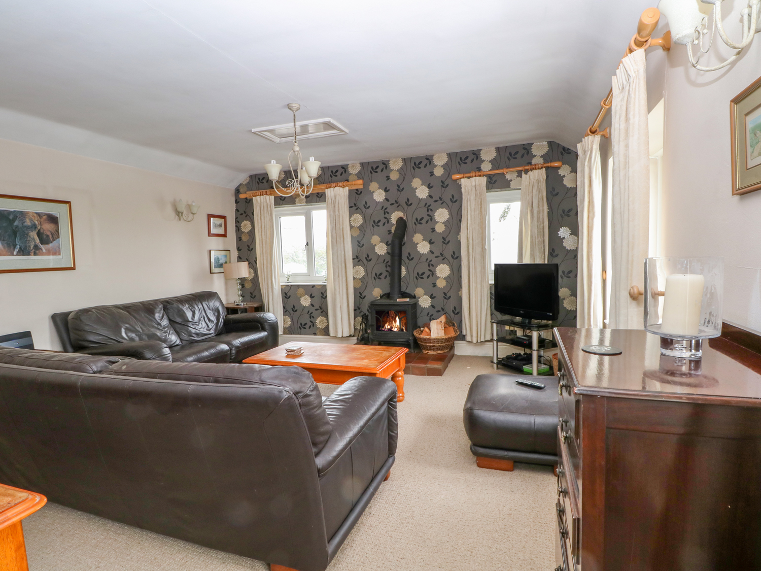 Holiday cottage in Chapel-en-le-Frith, Derbyshire - Photo 3