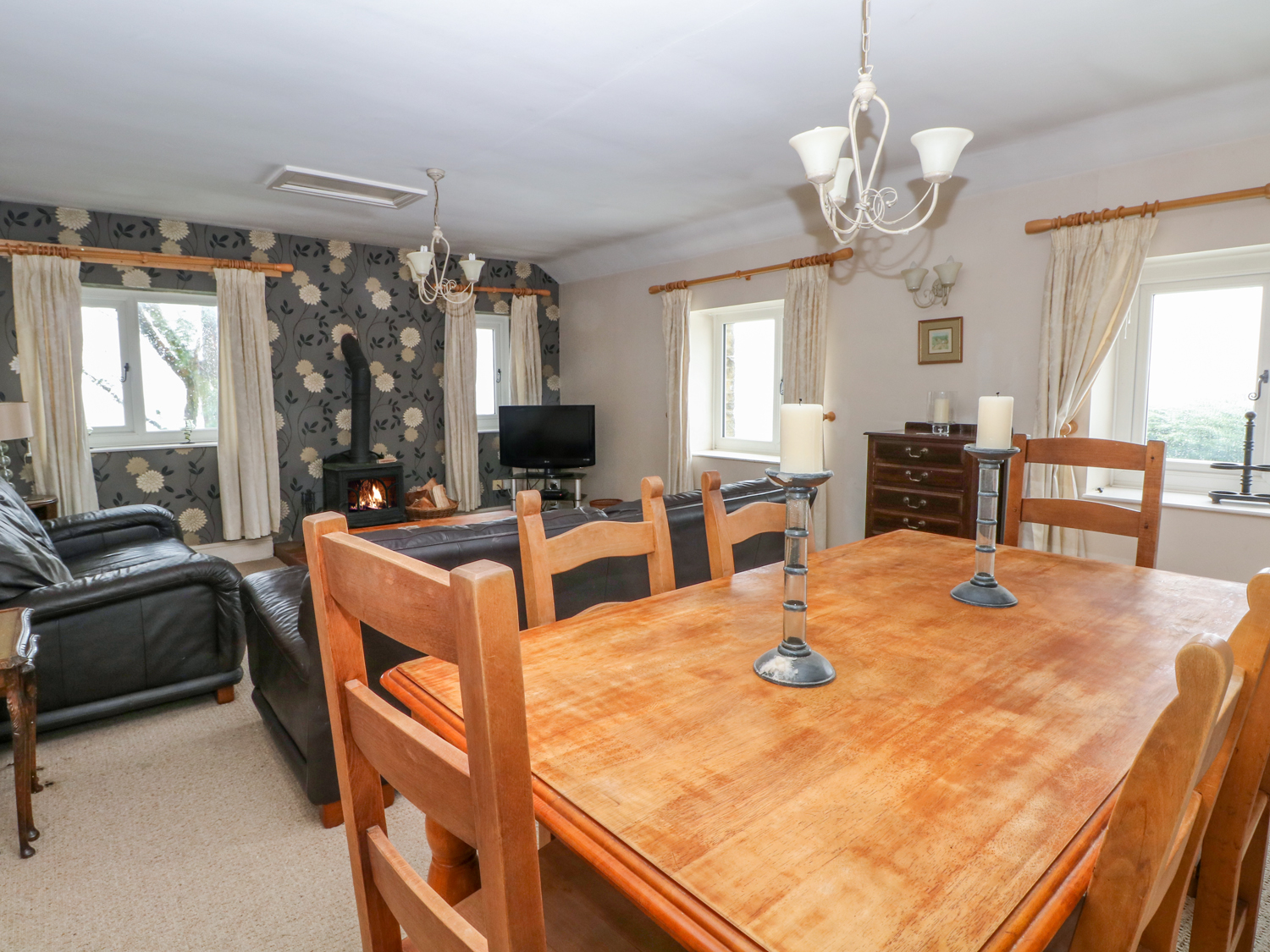 Holiday cottage in Chapel-en-le-Frith, Derbyshire - Photo 6
