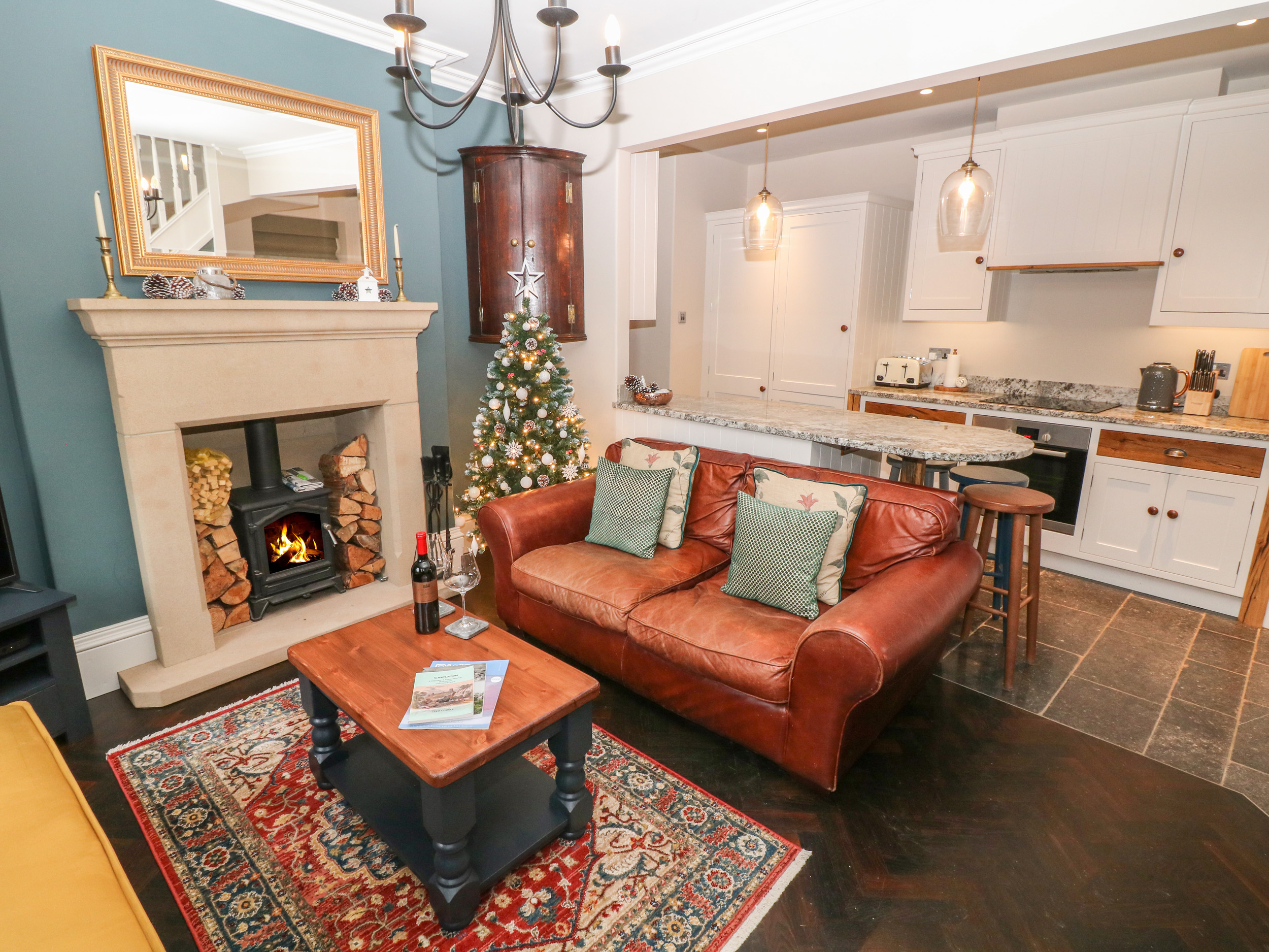 Holiday cottage in Castleton, Derbyshire - Photo 3