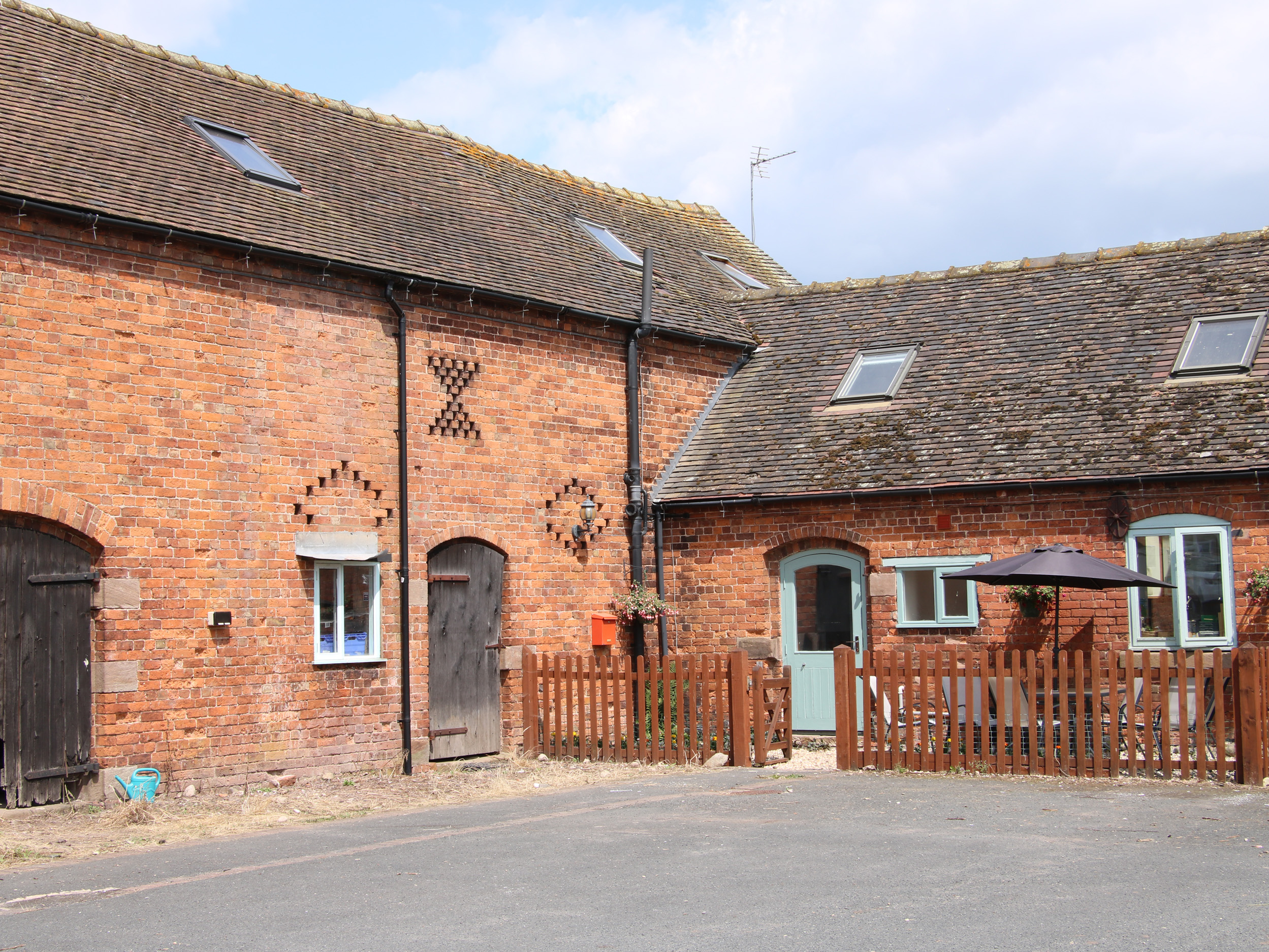 Holiday cottage, Shawbury (Dairy Cottage)