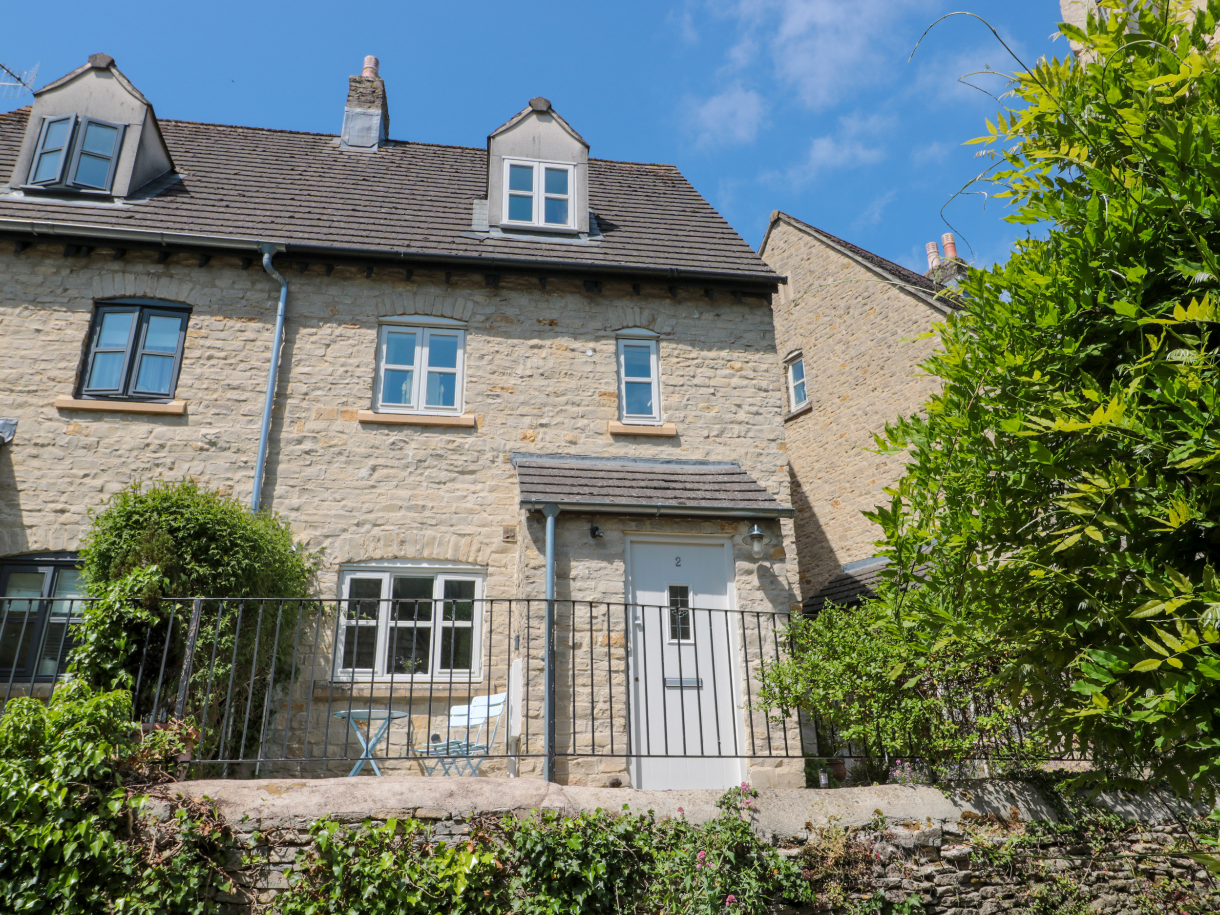 Holiday cottage in Nailsworth, Gloucestershire - Photo 1
