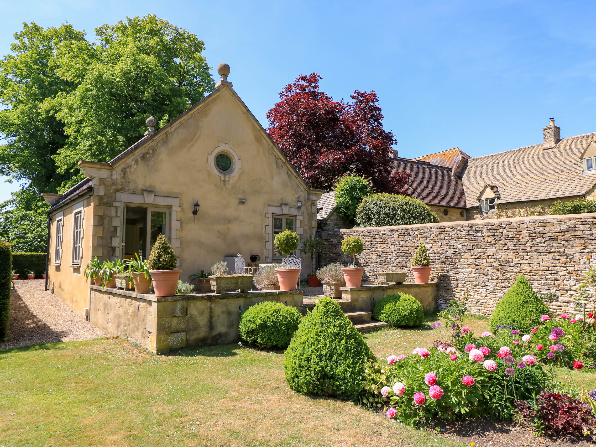 Garden Cottage - Sleeps 2