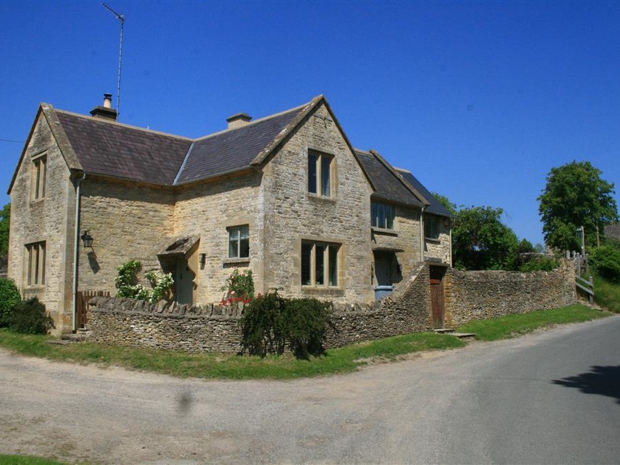Holiday cottage, Swinbrook (Hillside Cottage)