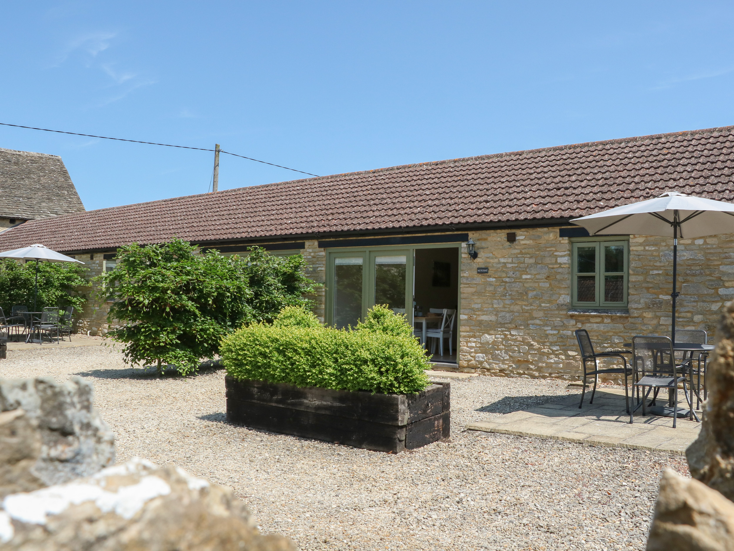 Holiday cottage in Burford, Oxfordshire - Photo 1