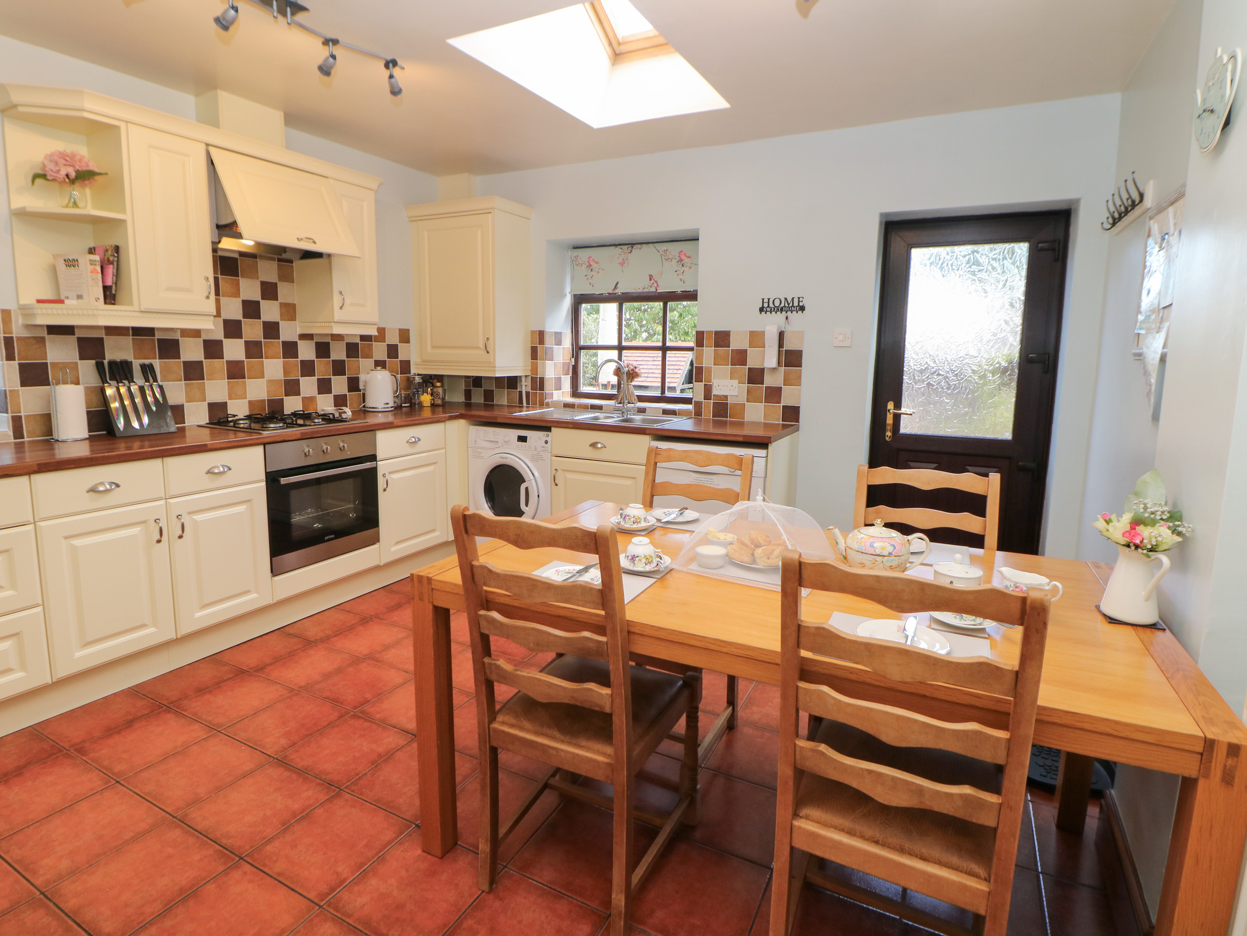 Holiday cottage in Buxton, Derbyshire - Photo 7