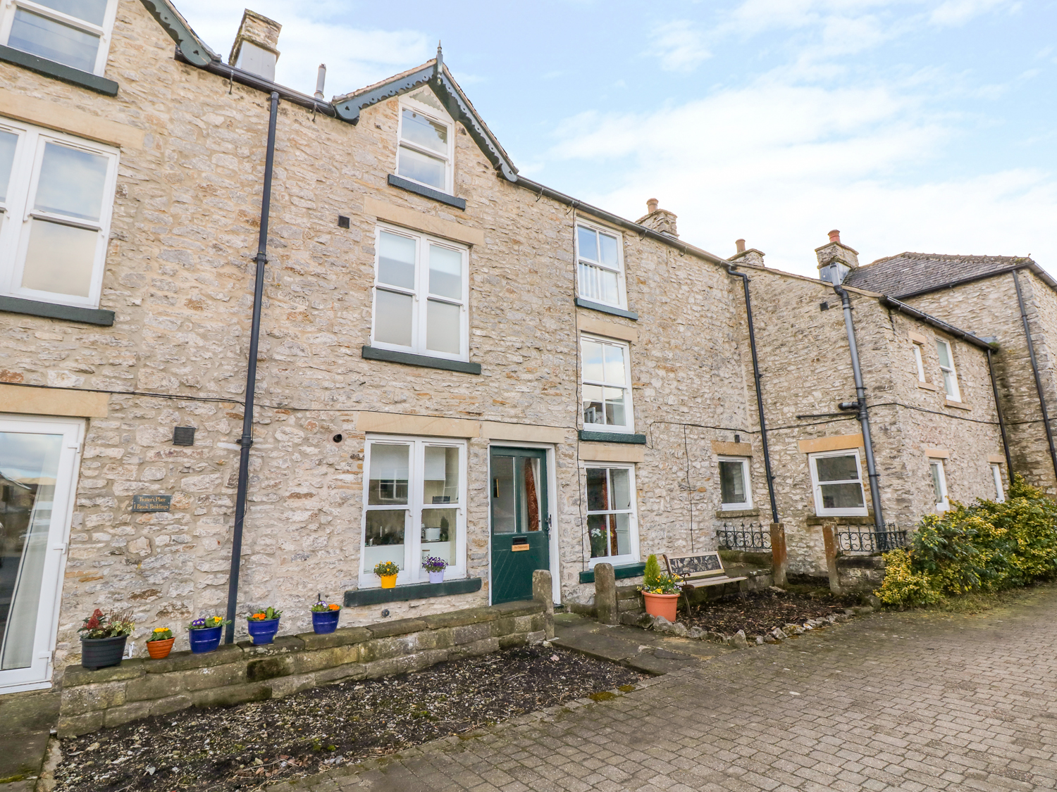 Holiday cottage in Bradwell, Derbyshire - Photo 1
