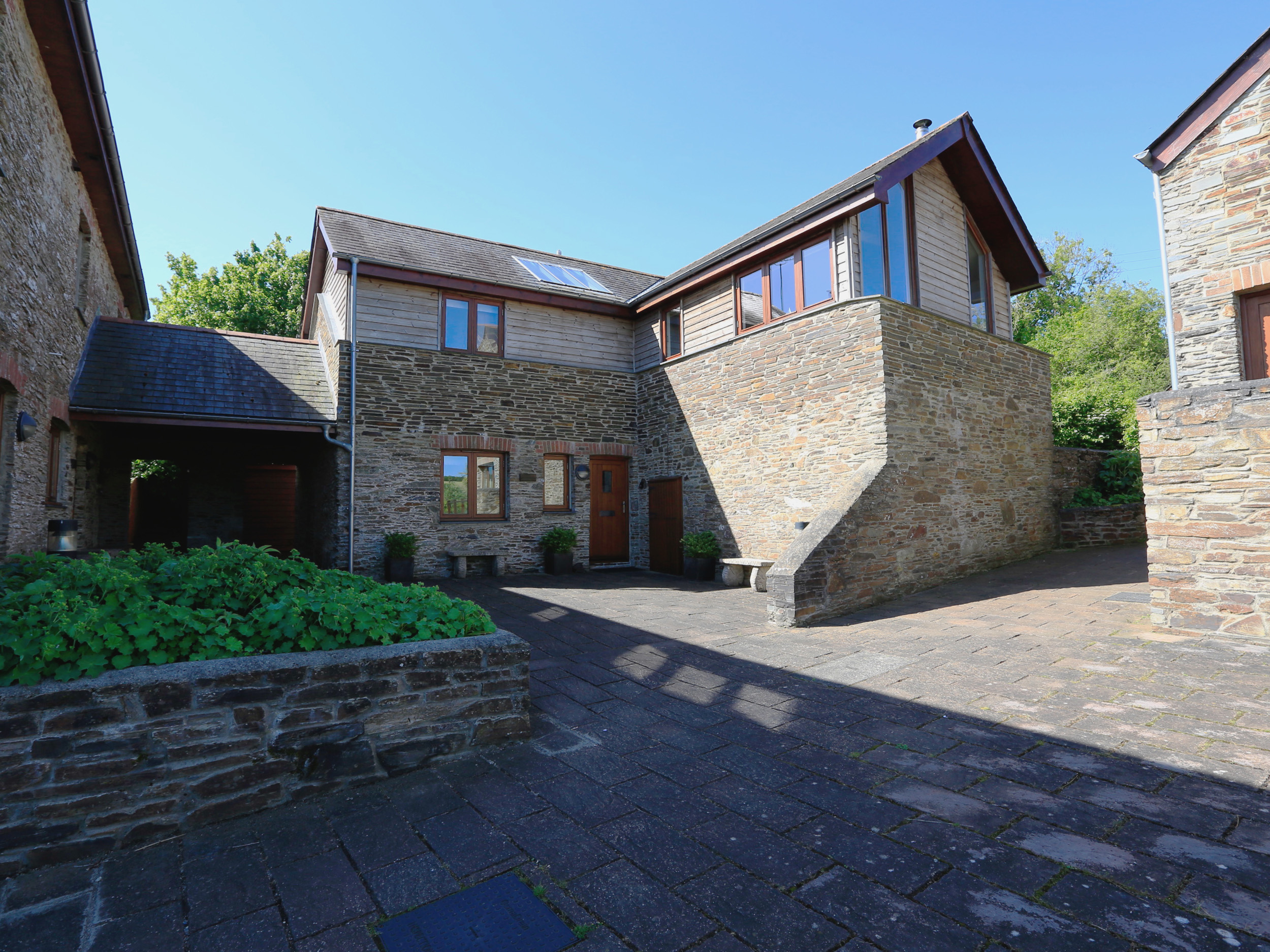 Holiday cottage, Dartmouth ()