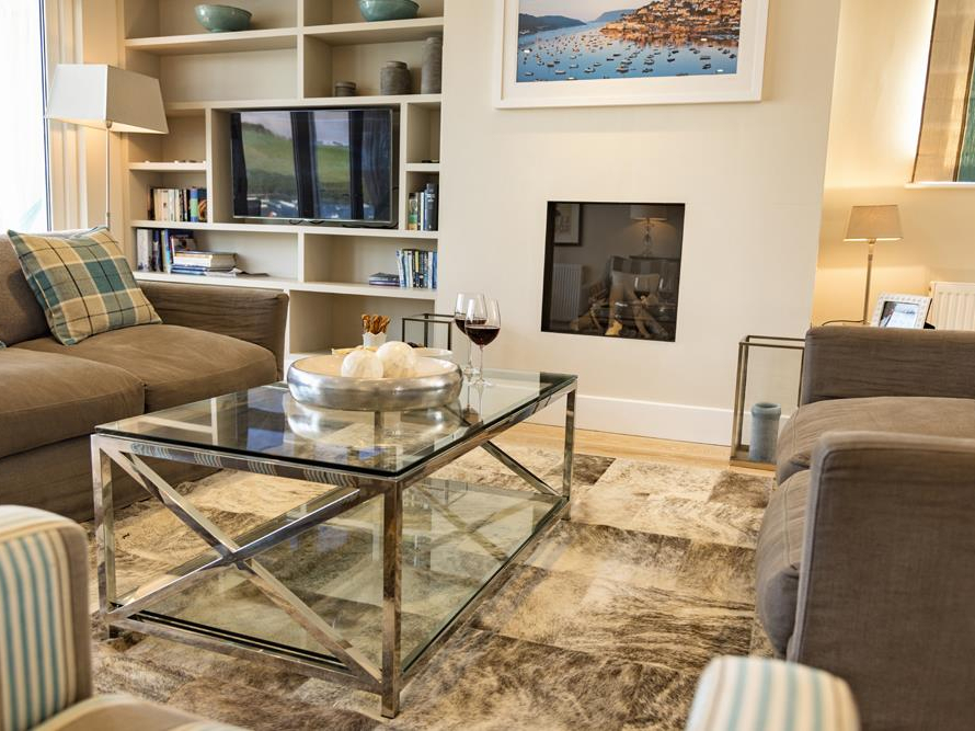 Quayside - Sleeps 10