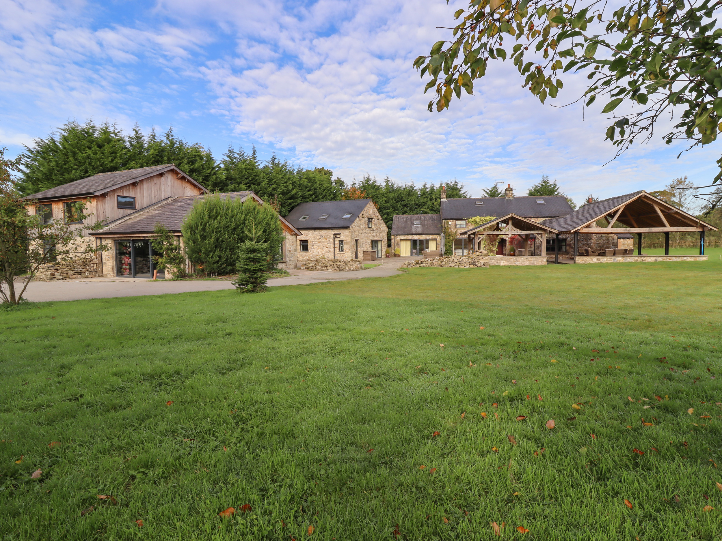 Holiday cottage, Clitheroe ()