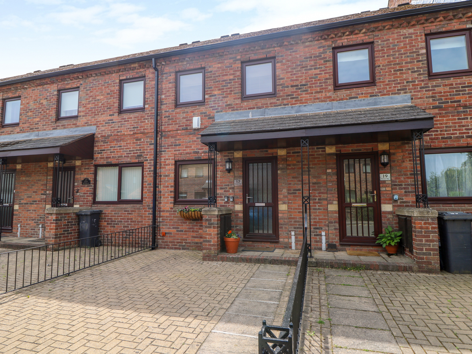 Holiday cottage, York (17 Fewster Way)