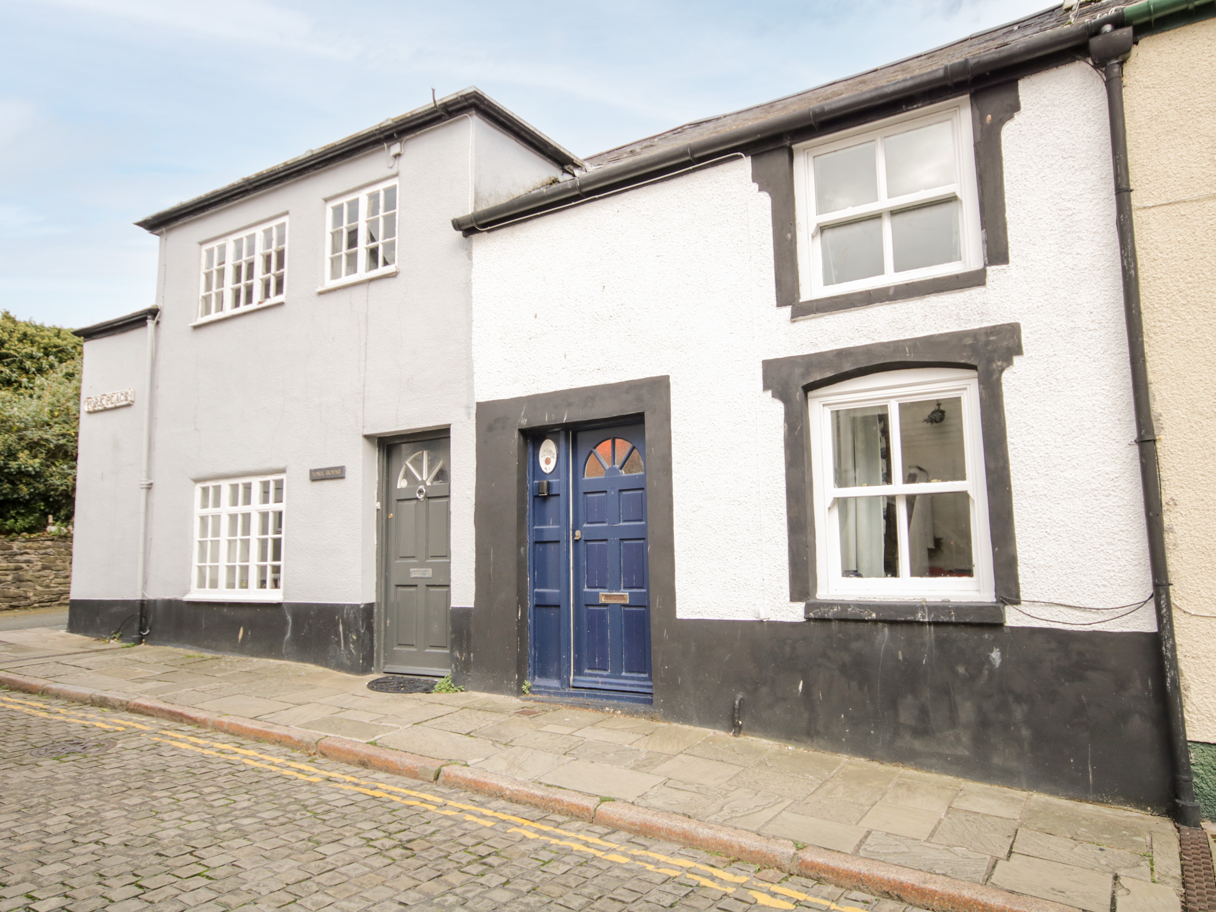 Holiday cottage, Conwy (Tudor Cottage)